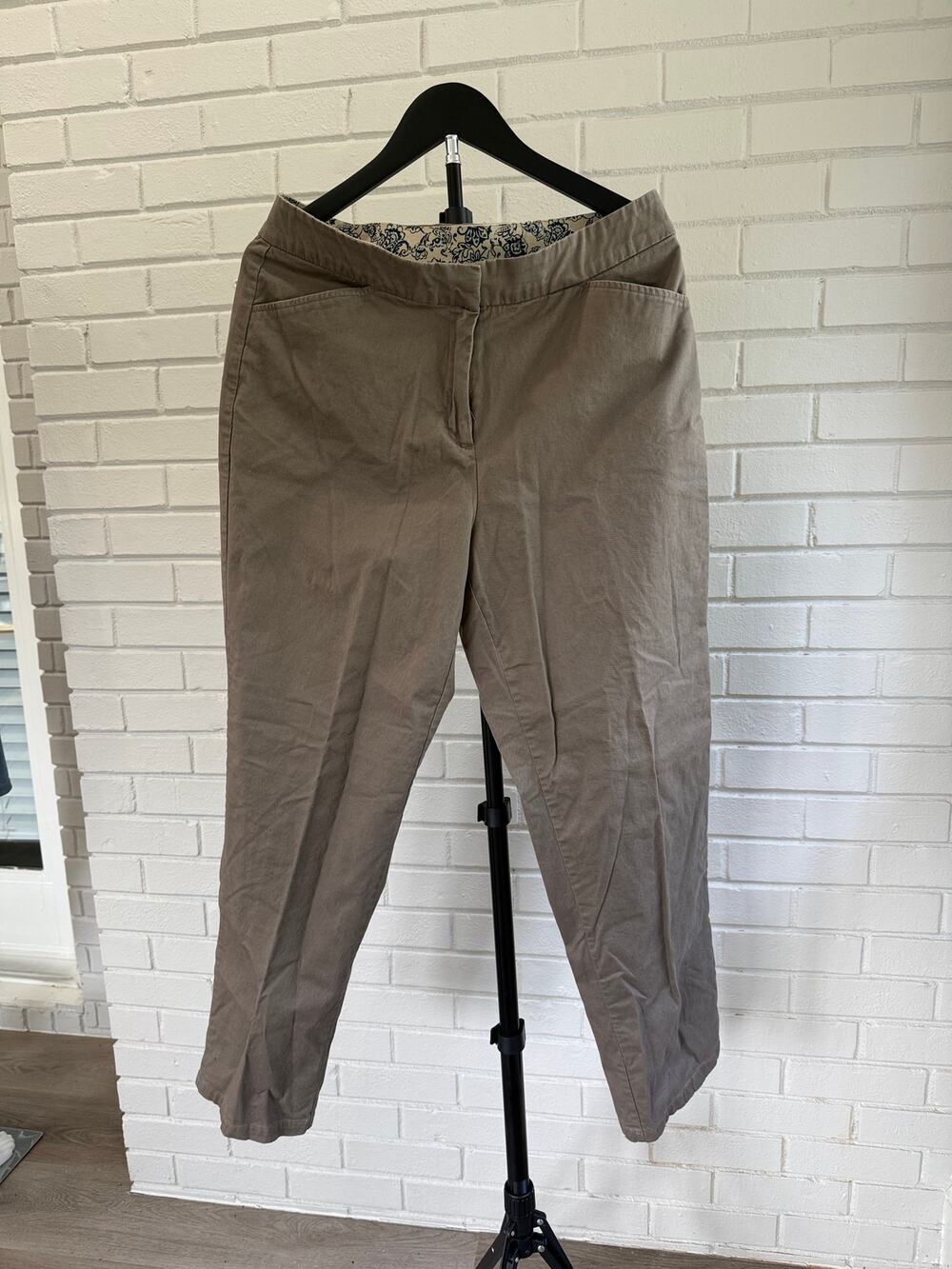 Appleseed’s Gray Slim Ankle Pants Women’s Size 12 Stretch Cotton Career